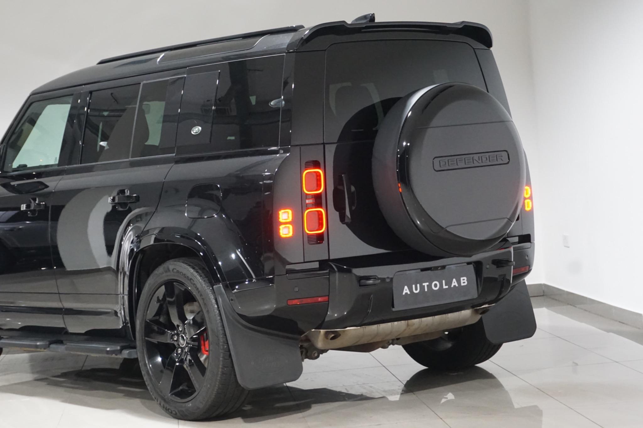 Land Rover Defender 110 2.0 P400e 15.4kWh X-Dynamic HSE Auto 4WD Euro 6 (s/s) 5dr